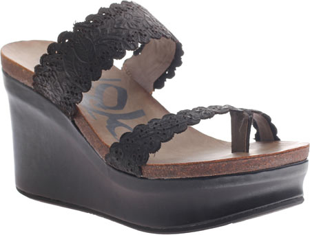 Women's OTBT Beach Park Sandal - Black Leather Thong Sandals