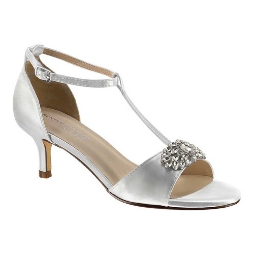 Women's Dyeables Ophelia T Strap Sandal, Size: 9 M, White Satin